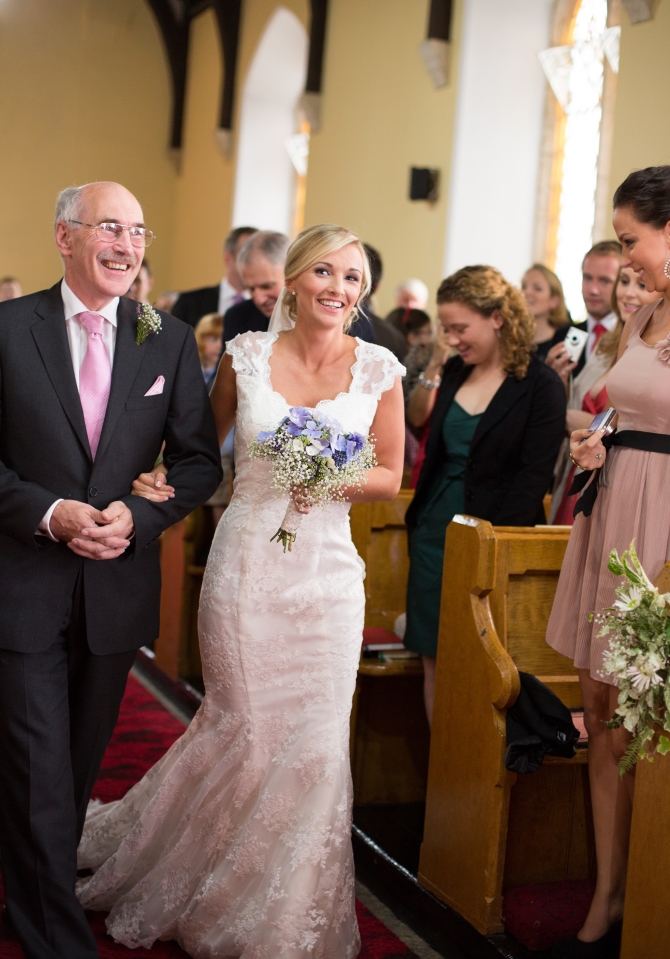 bride father of the bride aisle